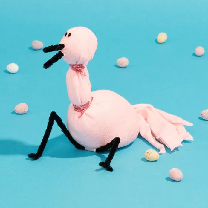 儿童手工制作袜子布偶,丝网袜手工制作小鸟图片