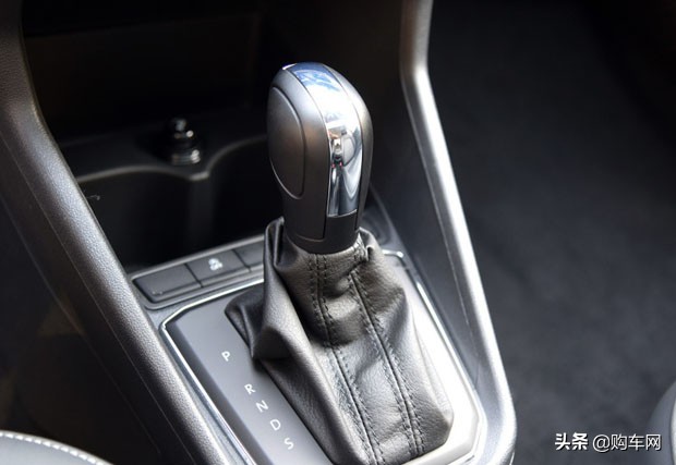 为什么桑塔纳降价这么多,桑塔纳定价18万真实原因