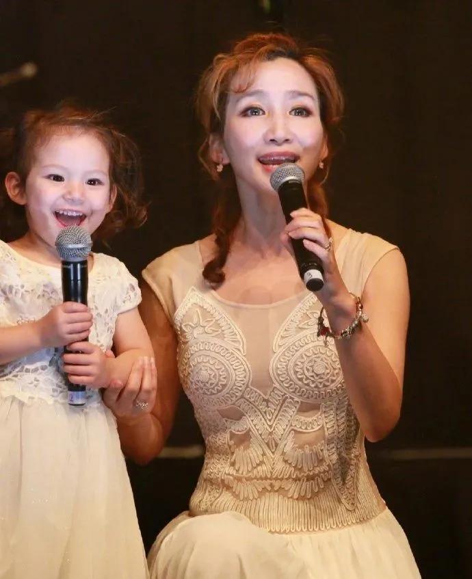 06“超女”重聚风波：王者和青铜到底哪里不一样？