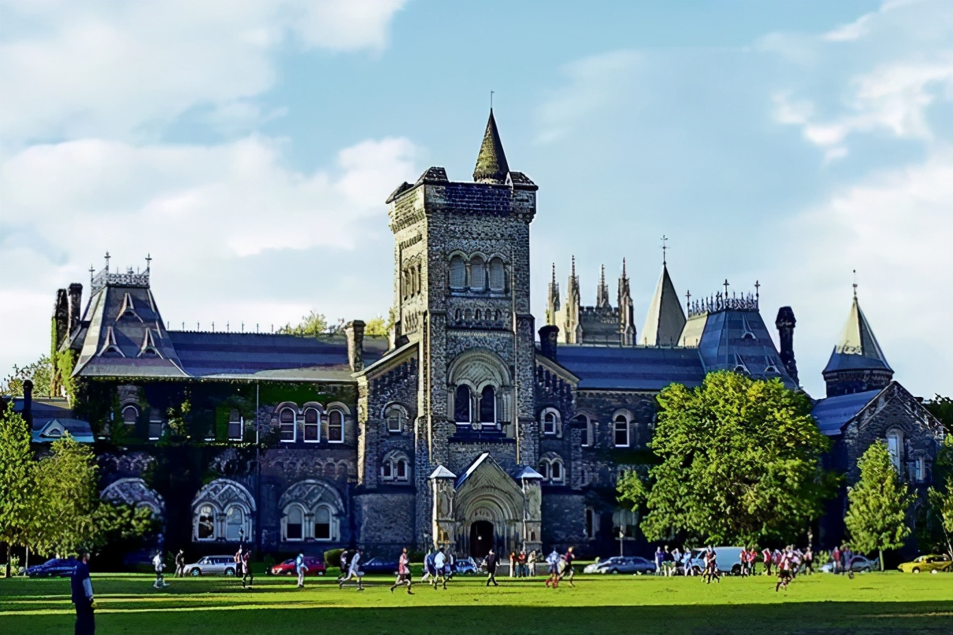 难!多伦多大学女留学生:回国开漫游上网课、考试抓狂