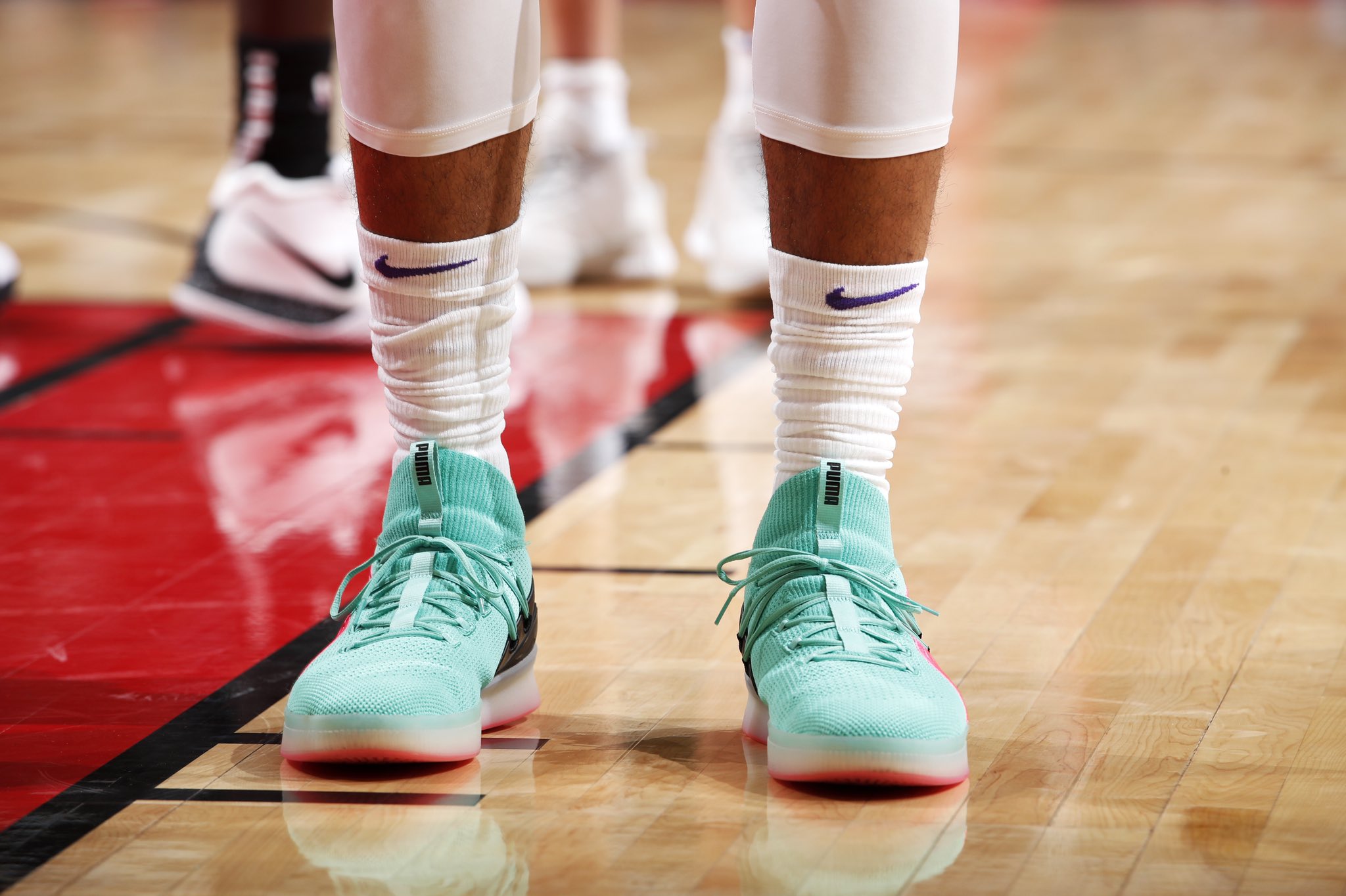 nba今日球鞋,nba本周球鞋预览科比