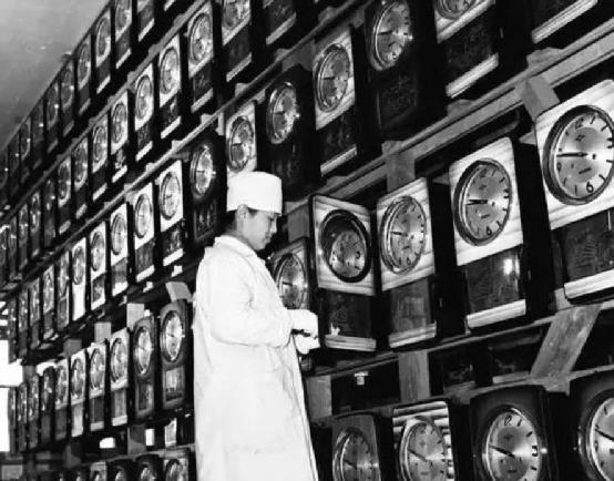 历史老照片1935年的辽宁沈阳,老照片镜头下1983年沈阳