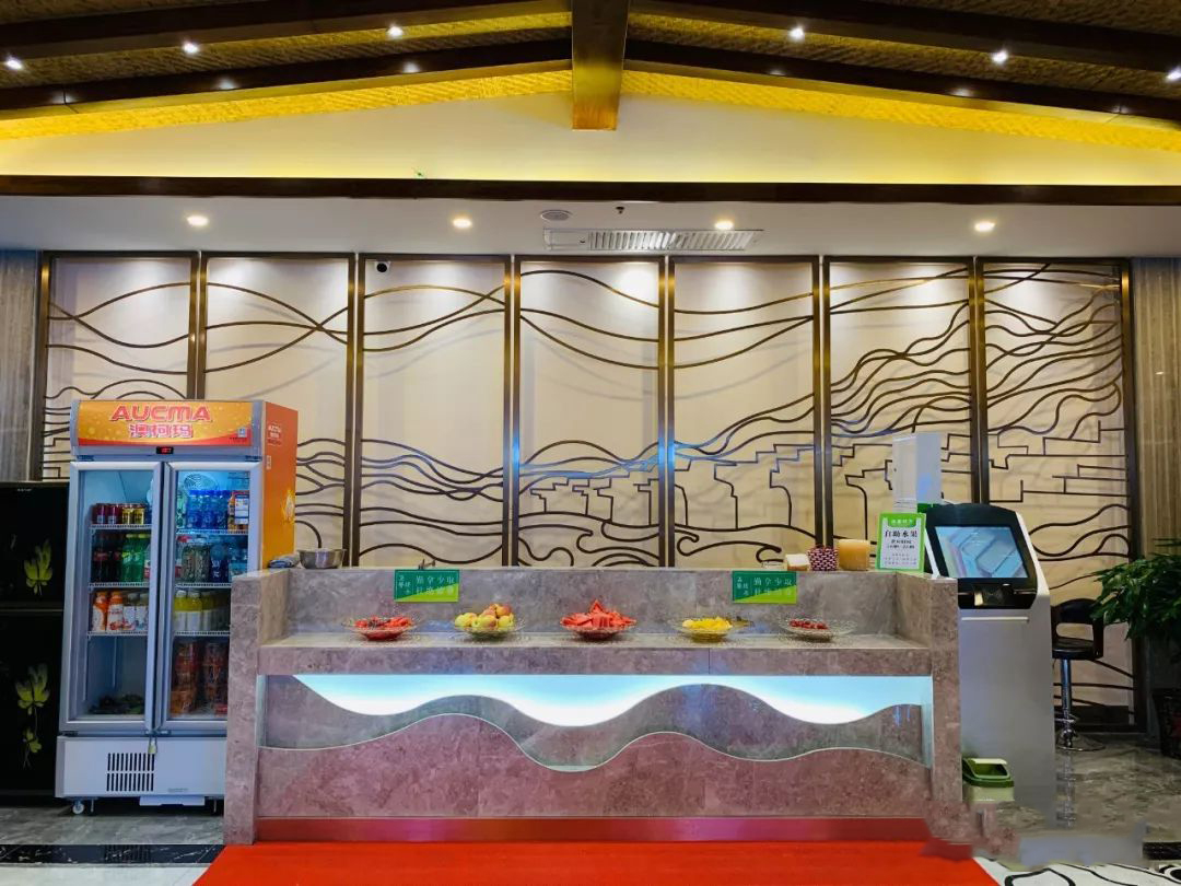 巴厘岛洗浴广场,巴厘岛海滩洗浴场