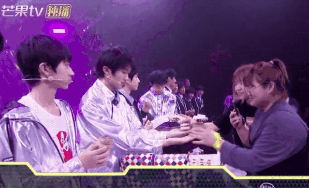 tf家族和李飞,tf家族三代李飞回忆杀