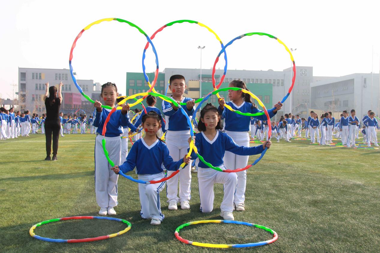 叠罗汉幼儿舞蹈,集体舞蹈叠罗汉