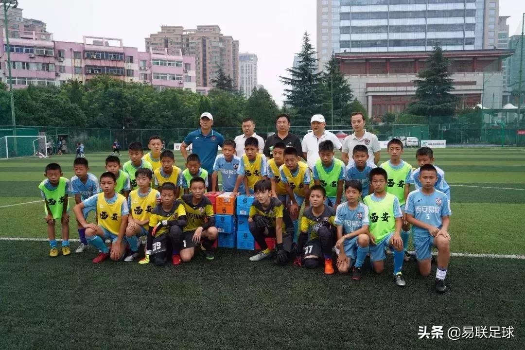 深圳市足球管理中心,足球开幕式上的贺信