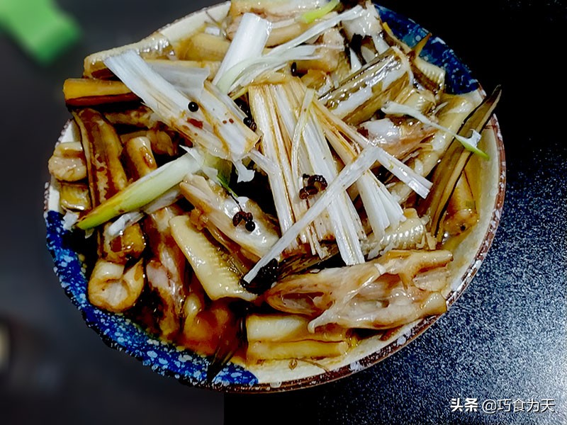 蒸鱼鲜嫩的简单方法,鱼是冷水下锅还是热水下锅,做对了才不会腥