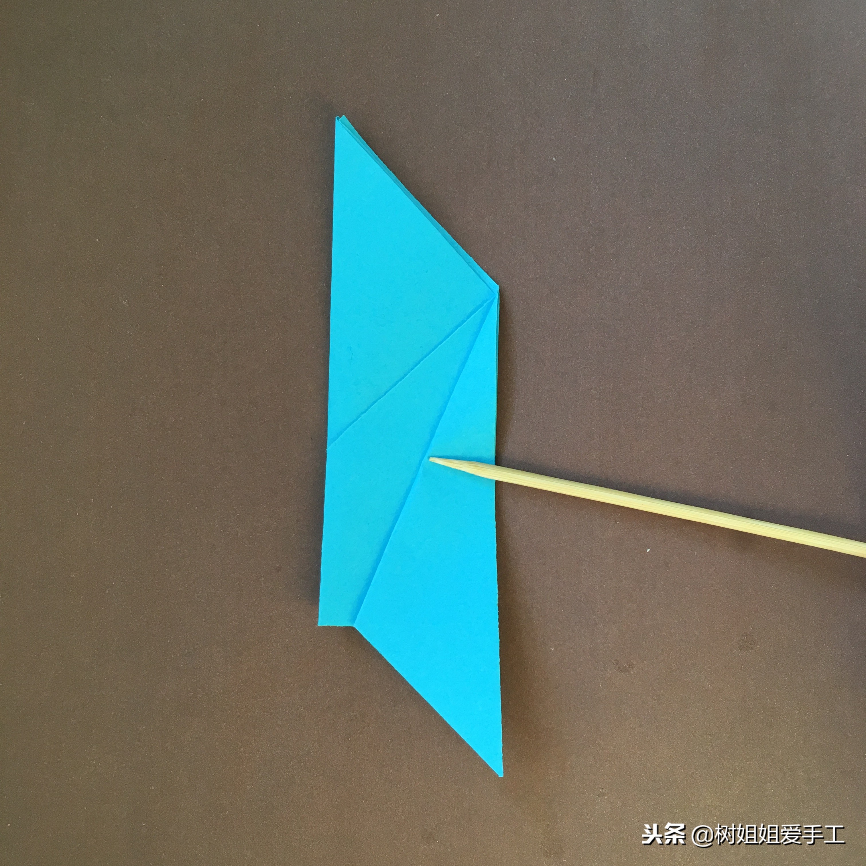 纸折的魔鬼鱼怎么折,1张纸折大嘴鱼教程慢动作简单