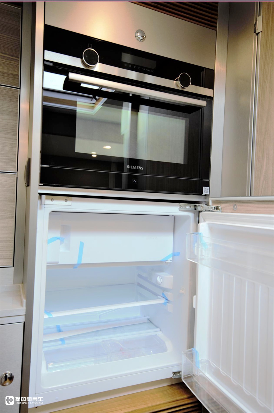 东风越野房车2021款乌尼莫克u5000,全时四驱乌尼莫克越野房车