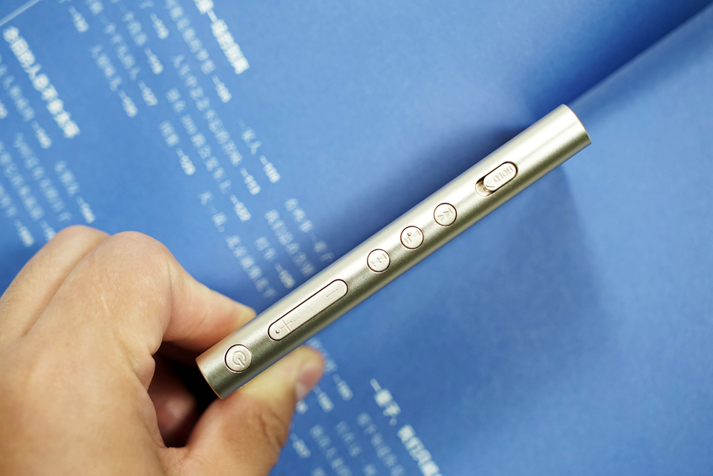 索尼sonynw-a55hi-res播放器测评,索尼a55有必要用耳放吗