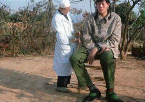 世界上比姚明高的女人,世界最高的女人比姚明多22cm