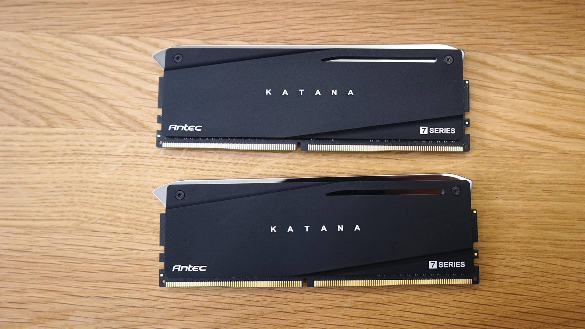 安钛克机箱标配风扇够用吗,安钛克静音机箱哪款最好