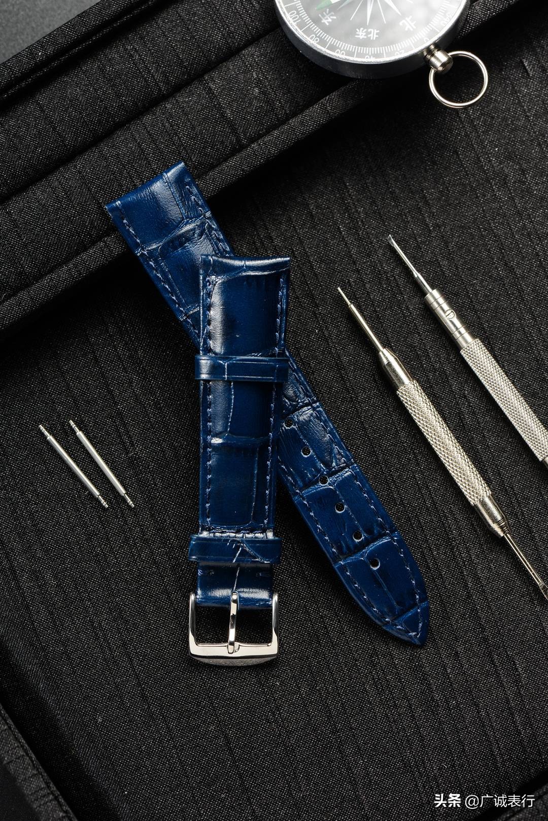 怎么增加皮表带使用寿命,钢表带和皮表带哪个使用寿命长