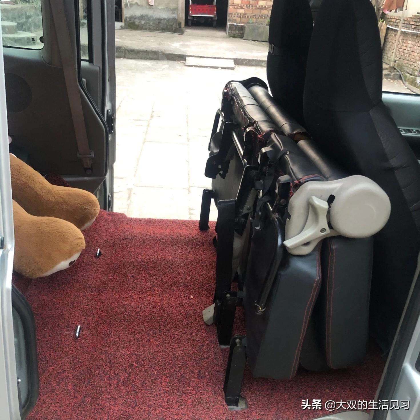 浪迪铃木面包车价格,铃木浪迪面包车车身一边高一边低