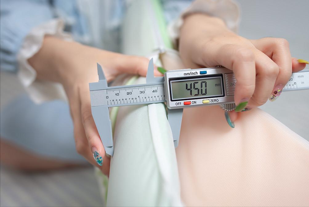 怎么选择适合自己的颈椎枕头,怎么选适合脖子的枕头