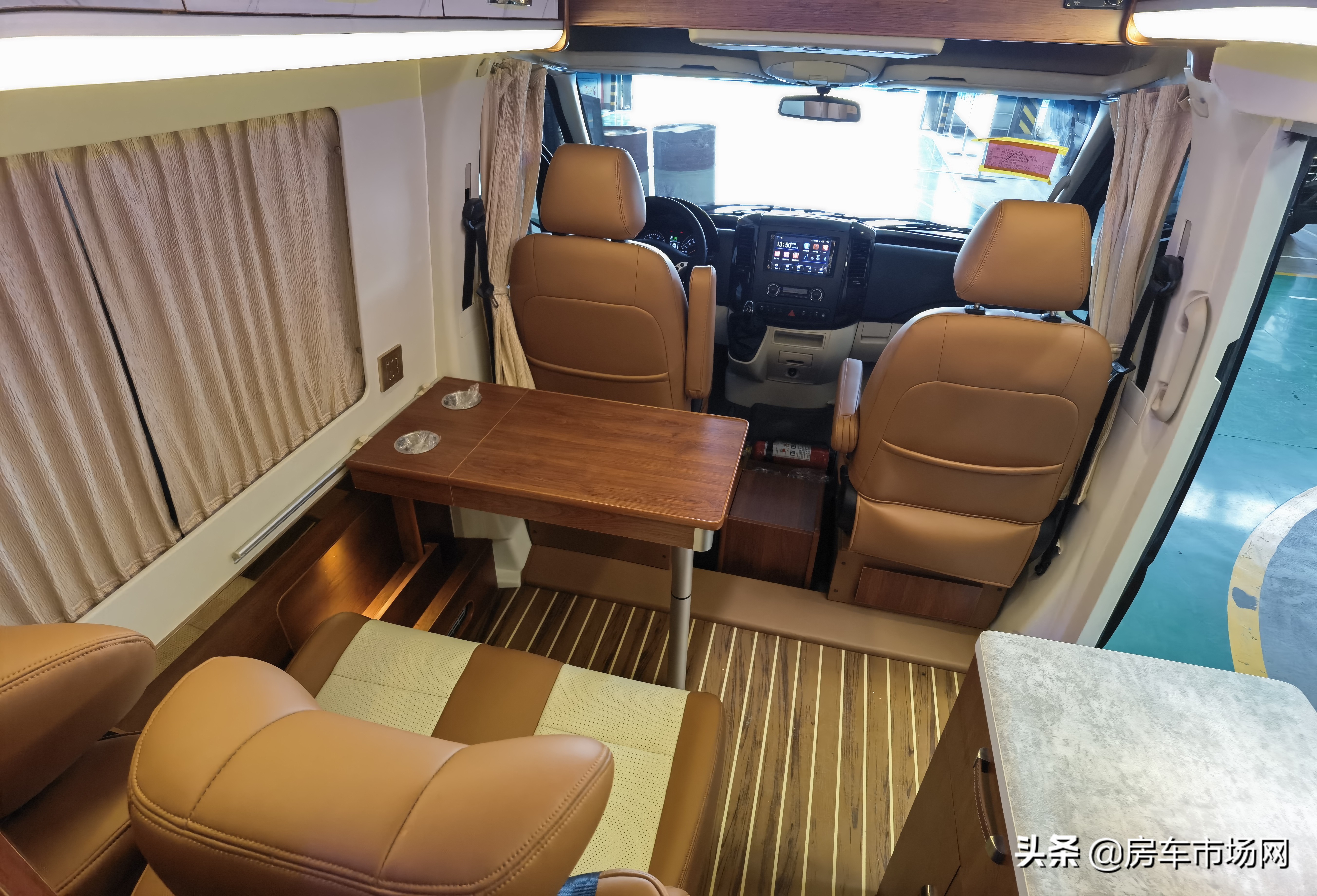 最新亚星欧睿房车视频详解图,亚星欧睿b型房车经验