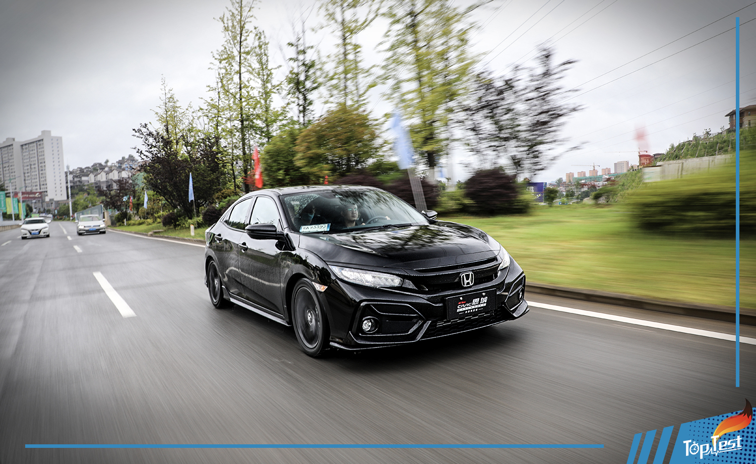 让追梦少年的情怀落地试驾东风本田思域Hatchback