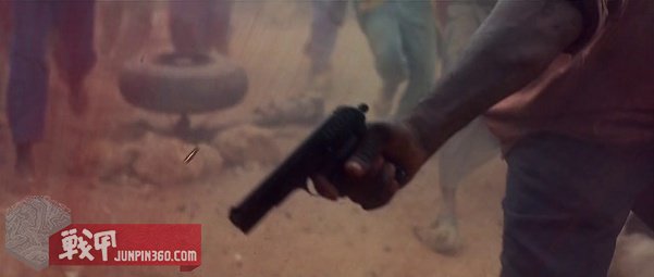 美国黑鹰战机坠落视频,十部顶级战争大片黑鹰坠落