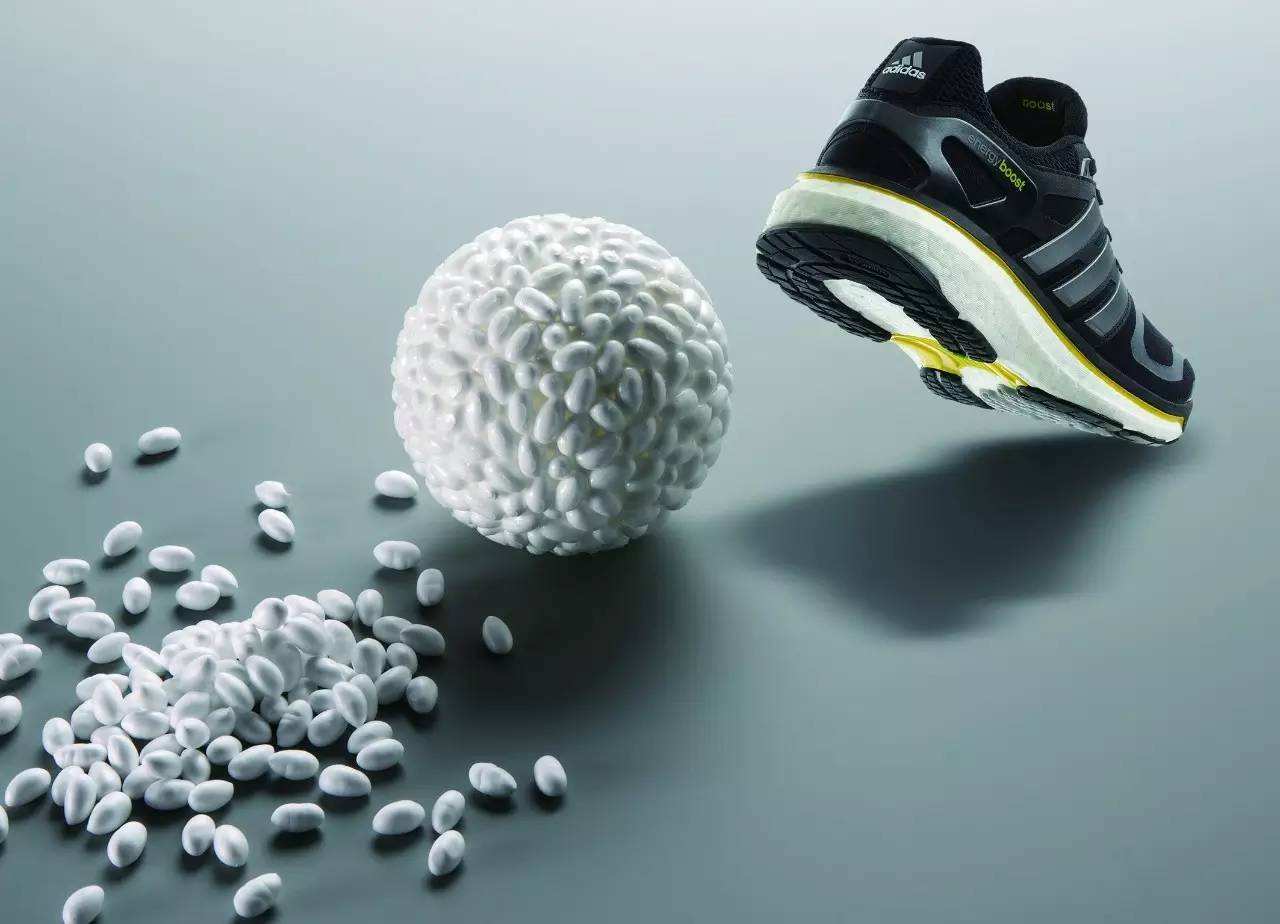 阿迪经典篮球鞋有哪些,阿迪篮球鞋偏小还是偏大