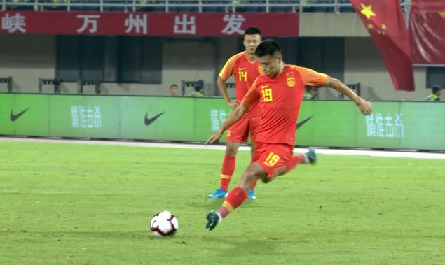 希丁克鲁能国奥,希丁克1人进球视频