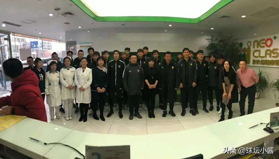 权健冲超功勋外援下赛季大概率回归，位置和特点将决定他的未来