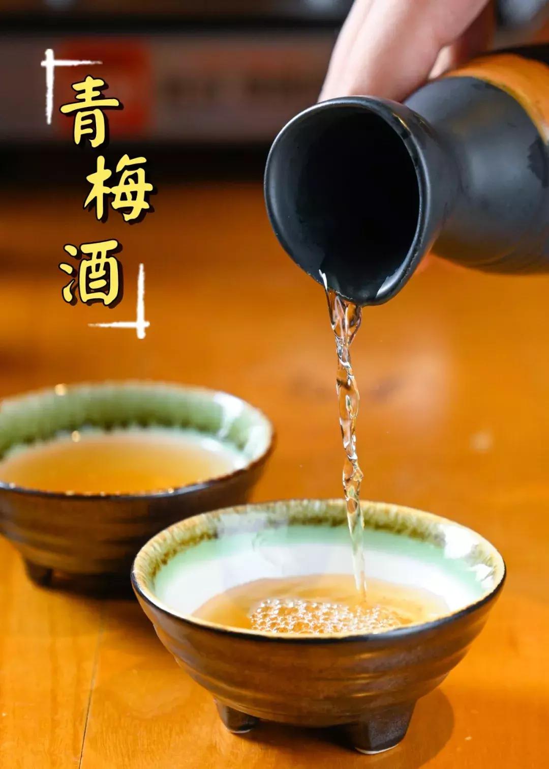 鸡煲界中的LV，澳洲龙虾做配菜，嗦一口就管不住嘴！