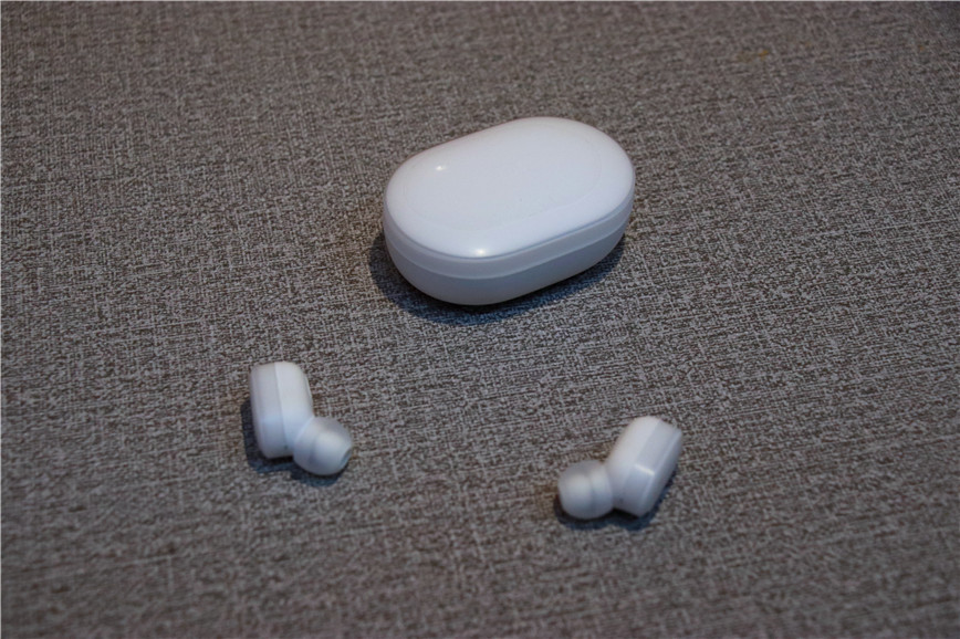 小米蓝牙耳机airdots和青春版,小米蓝牙耳机AIRDOTS青春版如何