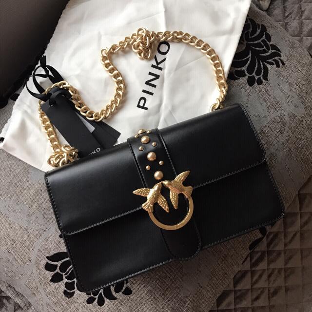 轻奢300-500价位的女生包包,20岁女生适合的轻奢包包