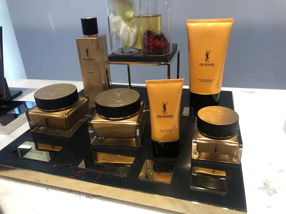 完美日记丝绒唇釉v01和v07,完美日记金丝绒唇釉v10-v16介绍