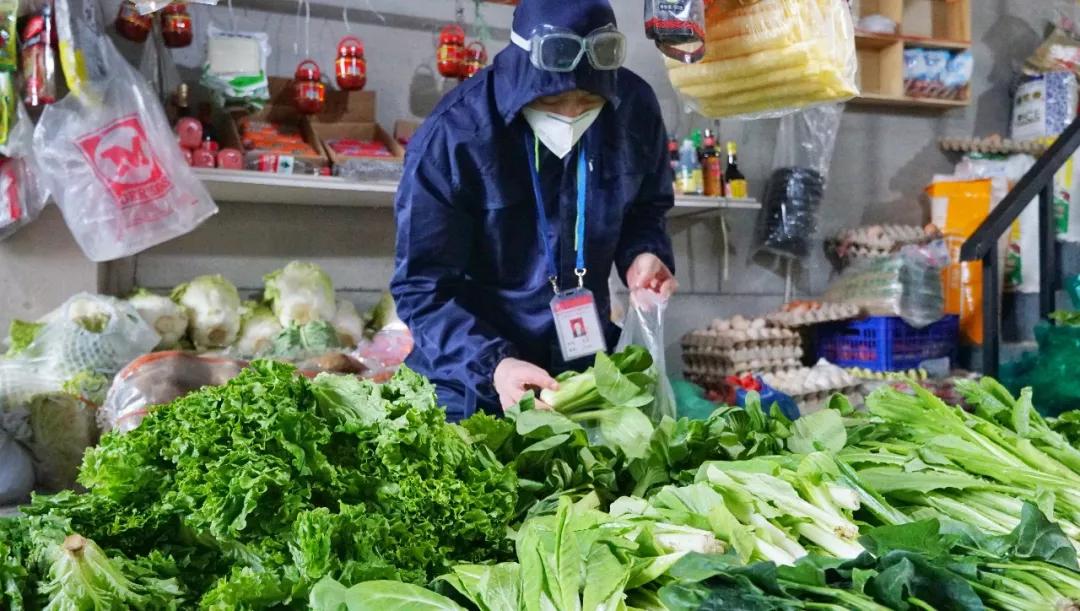 社区工作人员当起代购,社区工作者变身代购员