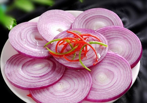 狗狗拉尿拉血怎么回事？需要送医院检查治疗吗？需要什么处理