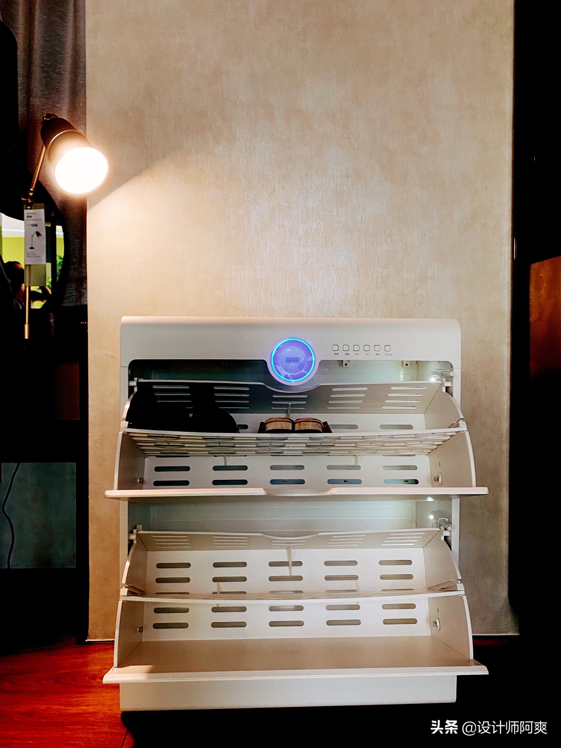 鞋柜除湿除臭机是不是智商税,鞋柜是不是智商税