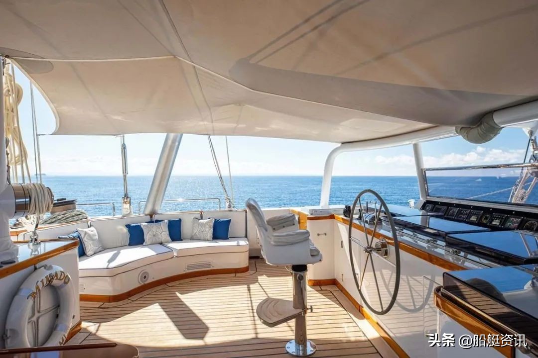 日本天皇号列车,天皇号轰炸机