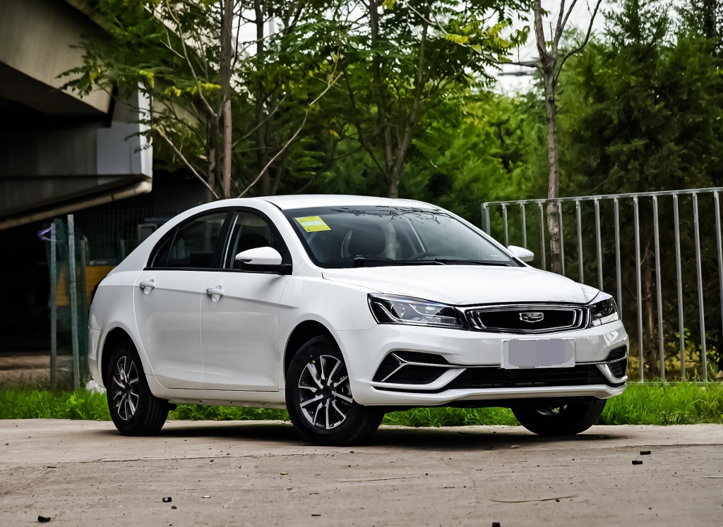 吉利帝豪销量为什么断崖下跌,吉利帝豪s与吉利缤越哪个销量好