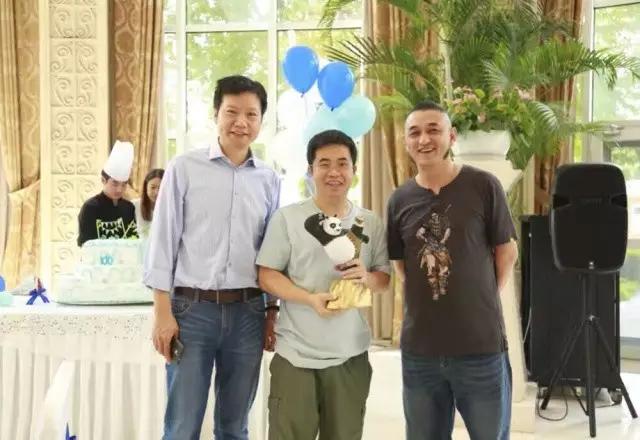 铜臭盖不住鱼头香