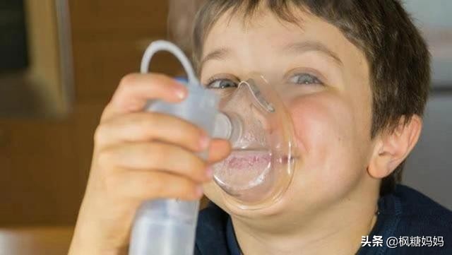 小孩舌头脾胃区有裂纹怎么调理,宝宝脾胃总是弱舌苔又厚怎么调理