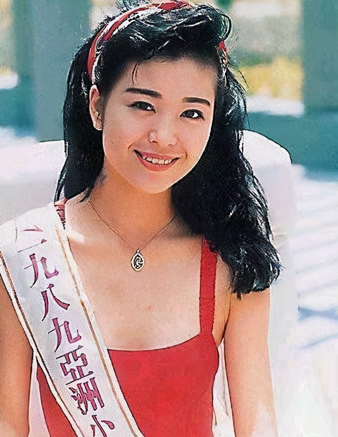 伍咏薇结婚13天守寡完整版,伍咏薇重提首段豪门婚姻