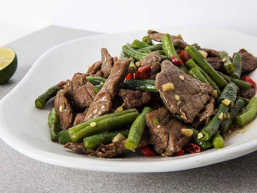 孕妈妈怀个孩子真的很辛苦，所以一定要吃的好！孕五月精致食谱