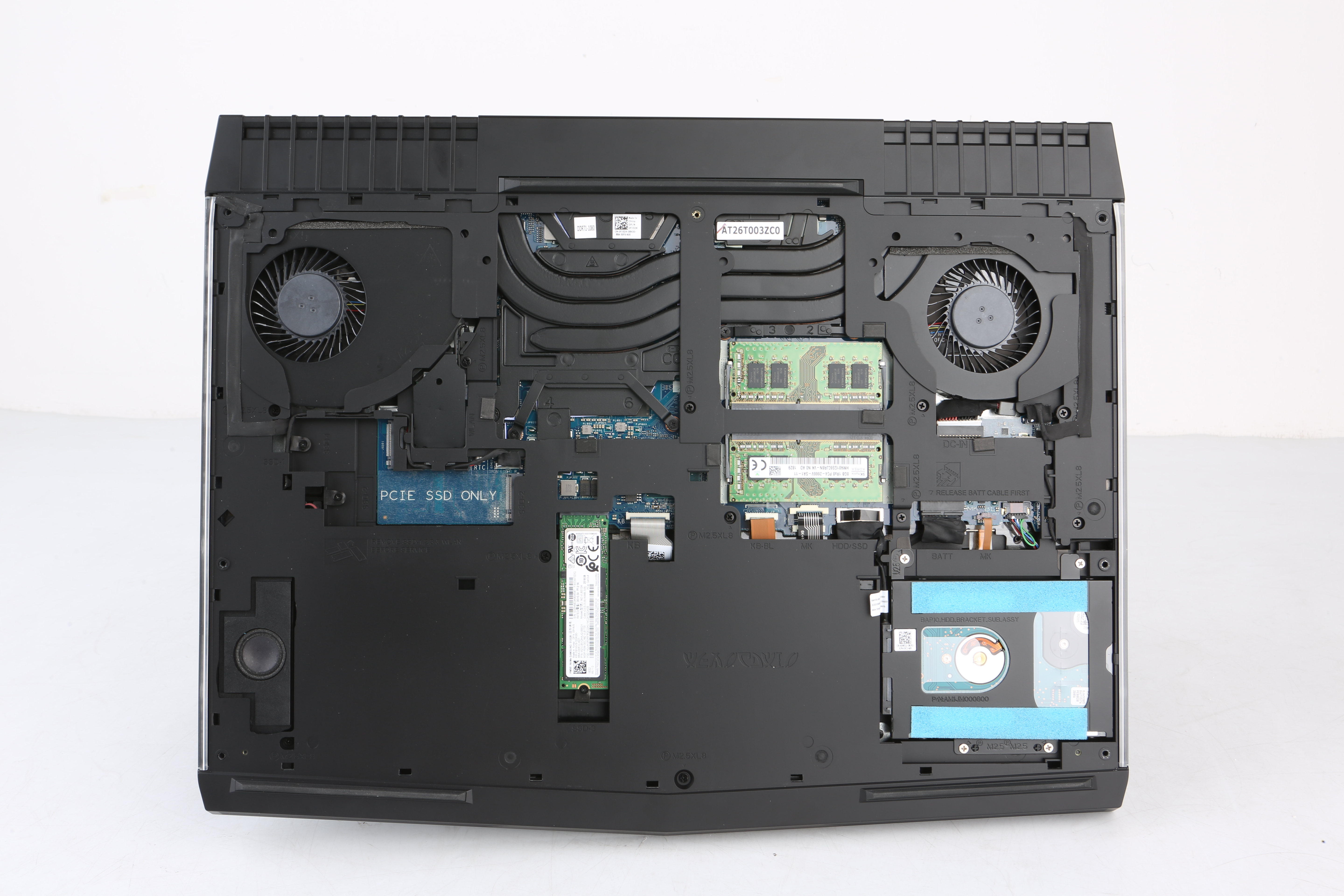 i9-8950HK处理器、GTX1080显卡，外星人这台游戏本的配置满级了！