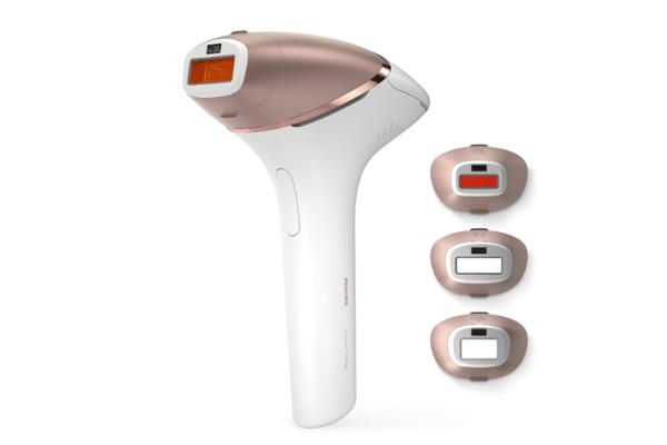 “超爱倪”CP甜蜜放粮，张嘉倪光耀米兰的秘密*器武**竟是它！