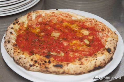 披萨简史3现代披萨的发扬光大者,披萨起源于意大利发展于美国