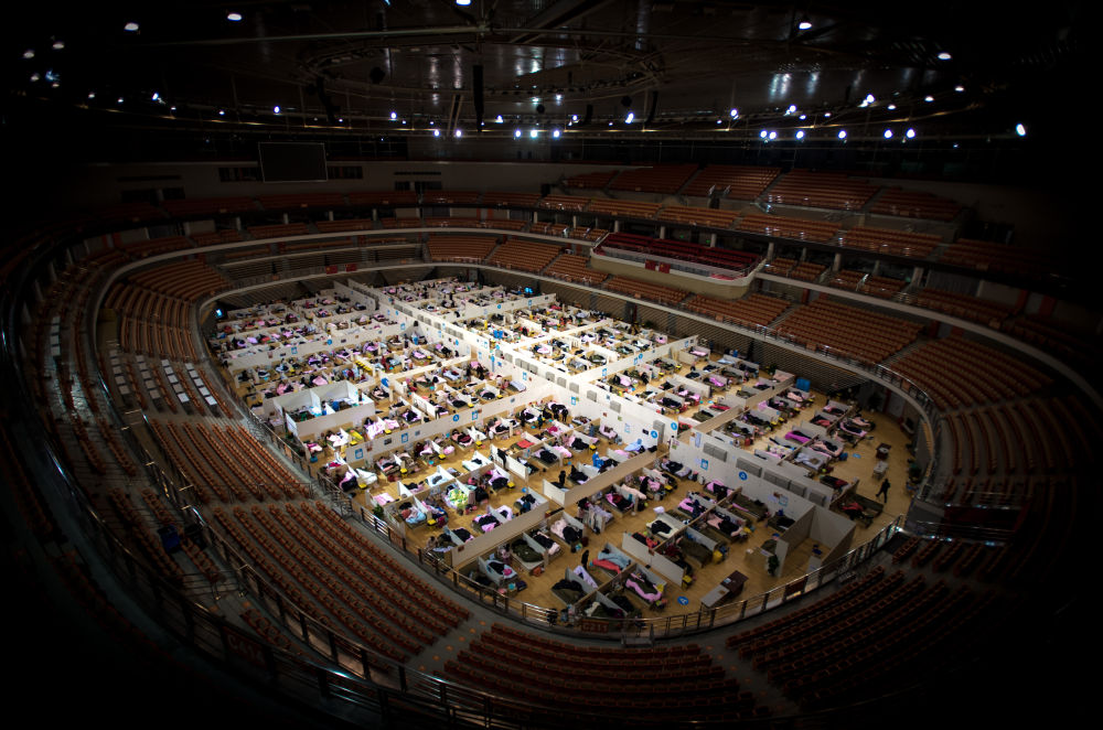 抗击疫情风雨无阻我们在行动,抗击疫情风雨无阻向前行