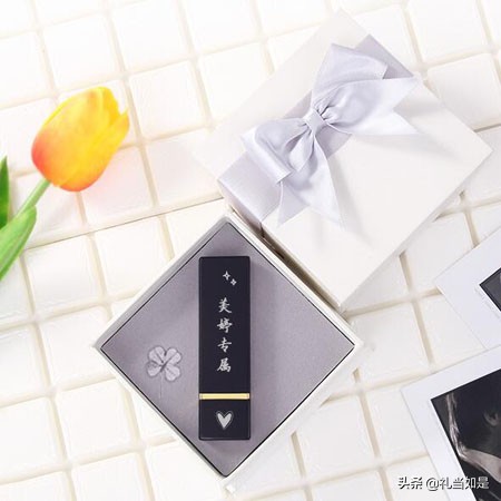 女生本命年送什么精致小饰品,女士本命年送什么合适