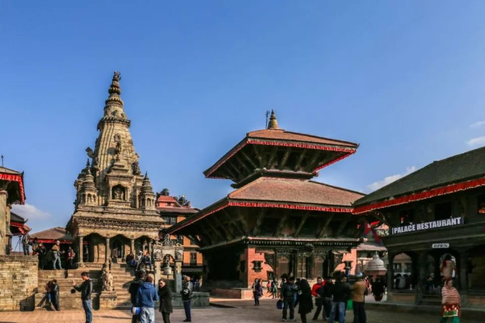 世界上地理位置最高的首都是,世界上最土的城