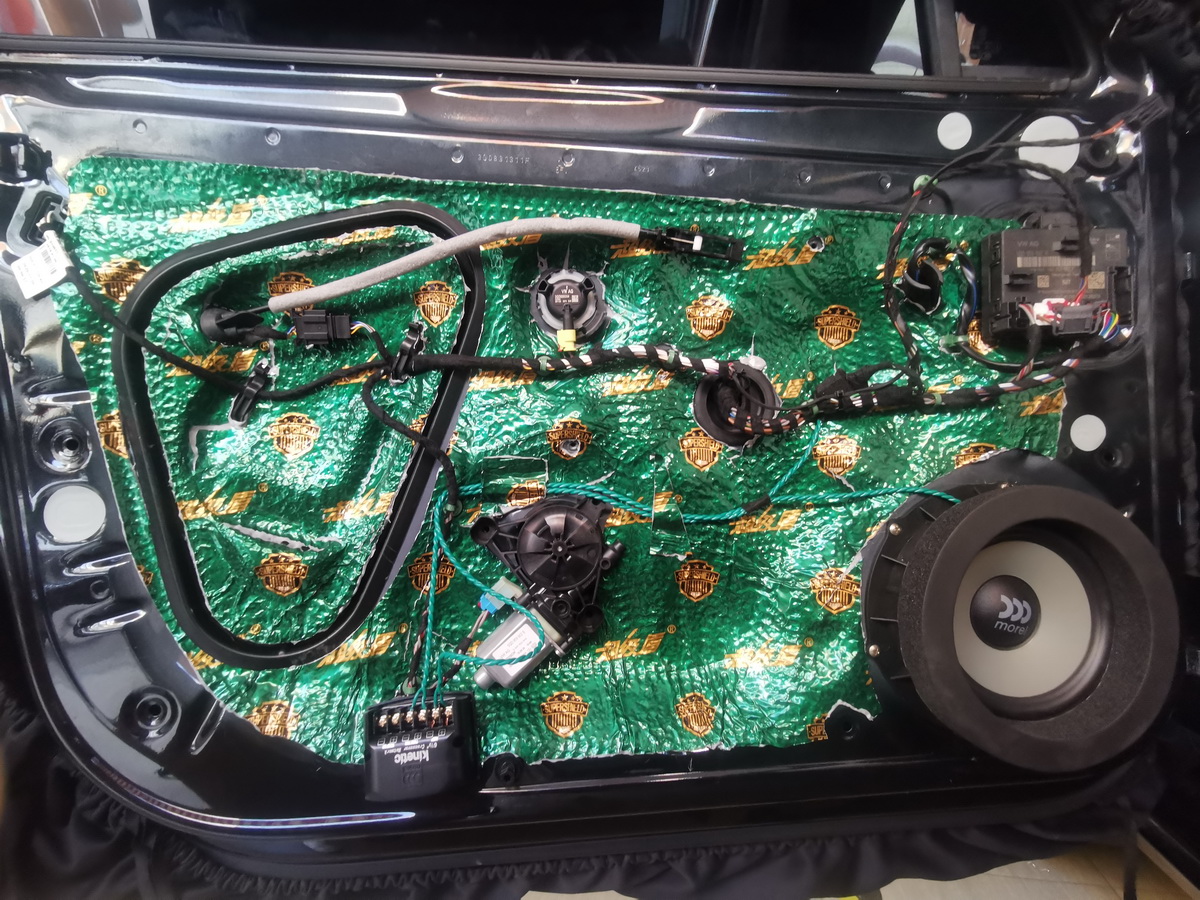 大众迈腾汽车音响隔音改装,大众迈腾加强了吗