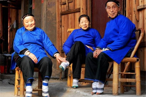 古代的缠足,中国古代缠脚图片