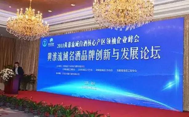 花冠鲁雅香17光瓶品鉴,花冠鲁雅香9年有四瓶一箱的吗