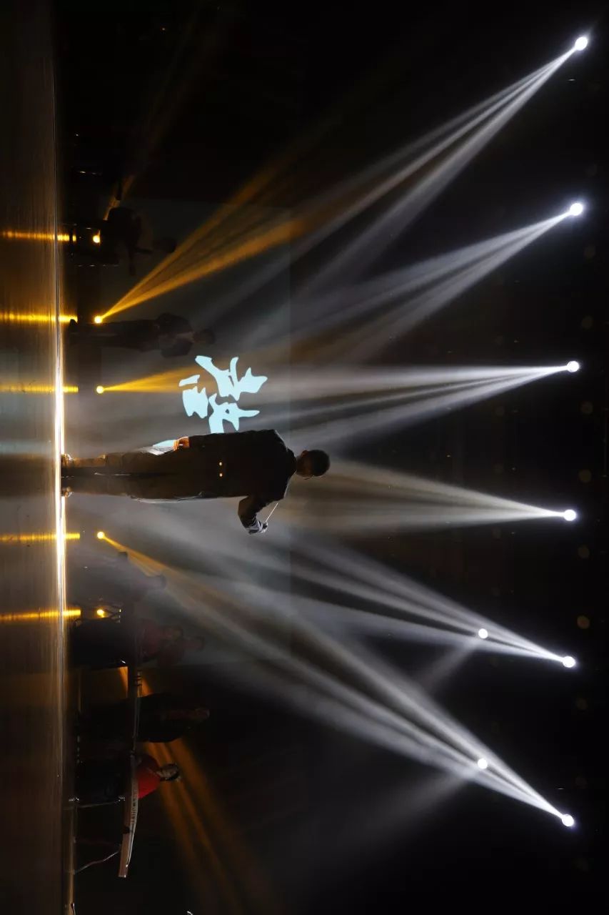 峰岚照片,峰岚的日常生活