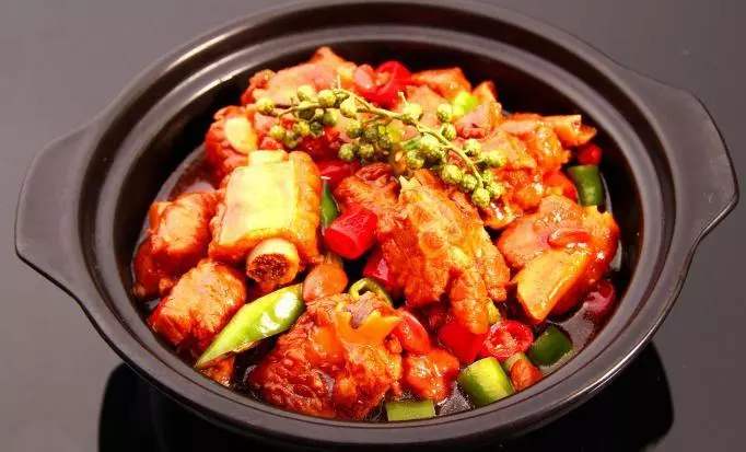 小吃生意低成本创业加盟,夜市火爆小吃成本低利润高