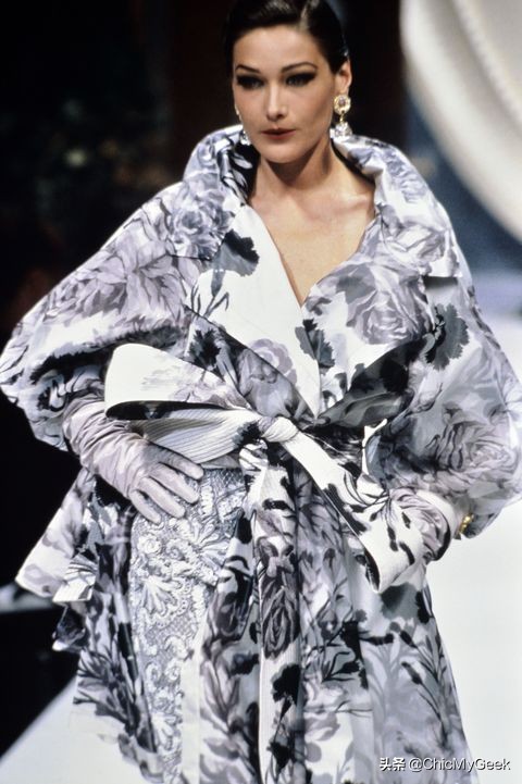 超模、歌手、第一夫人！你无法想象的法国传奇女子